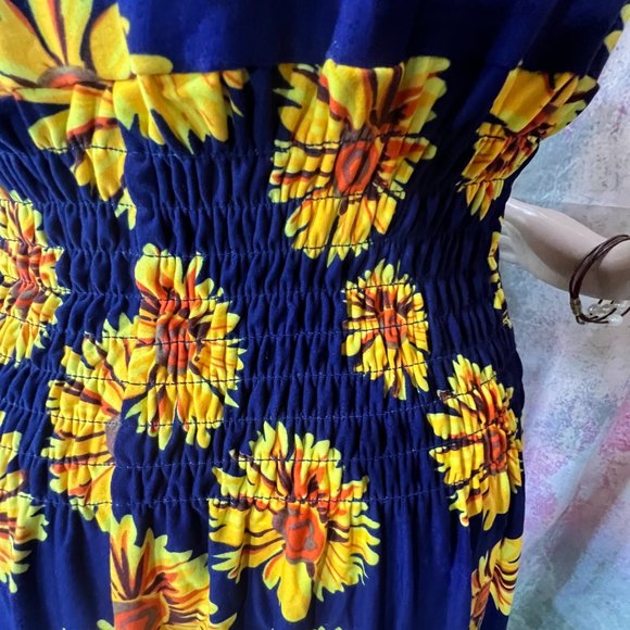 NEW 📌EEVEE Buttery Smooth Short Sleeve Summer Daisy Maxi Dress - Picture 12 of 16